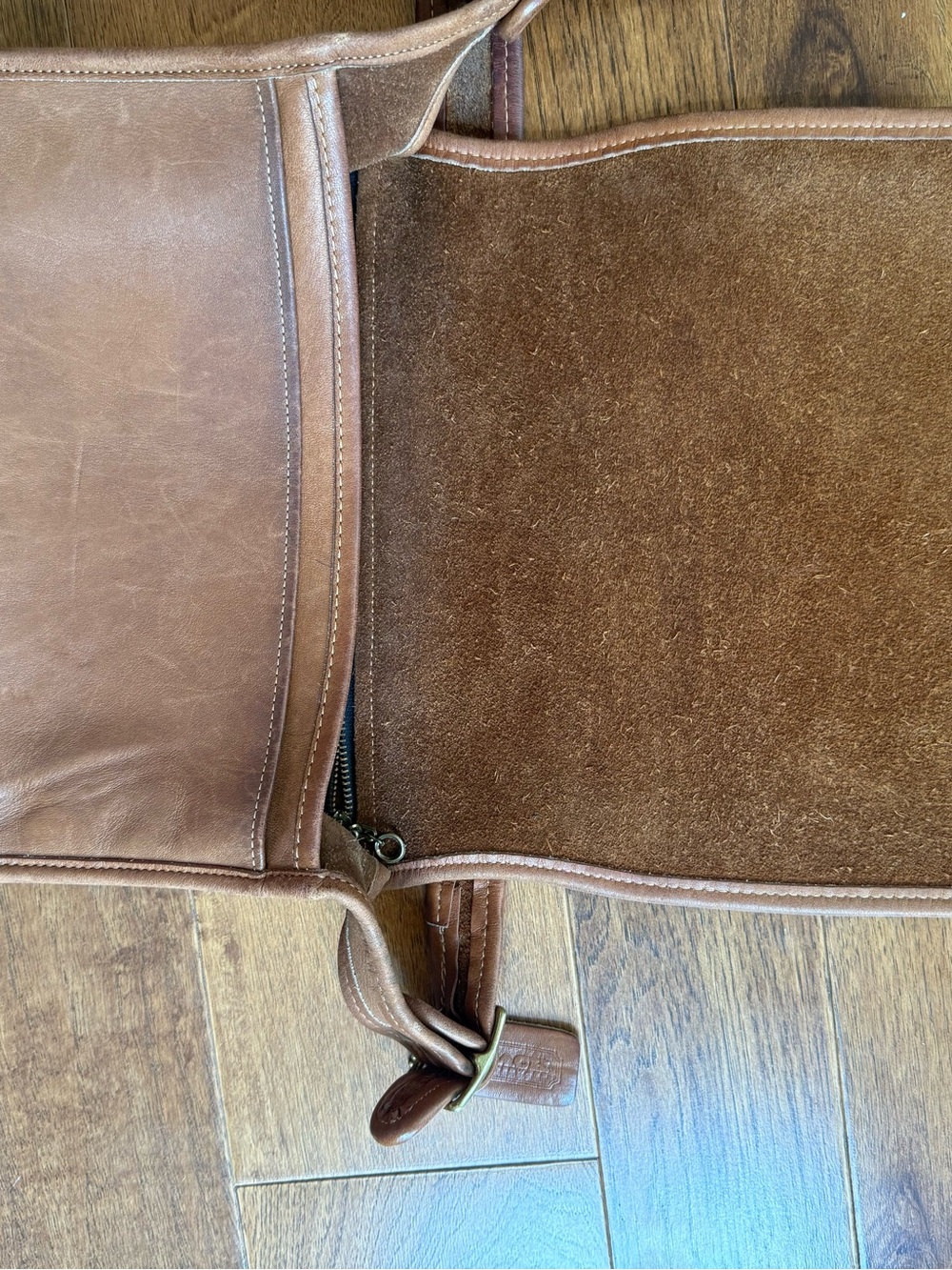 Vintage Coach NYC Brown Leather Bag USA Made Style 4519 - Picture 6 of 7